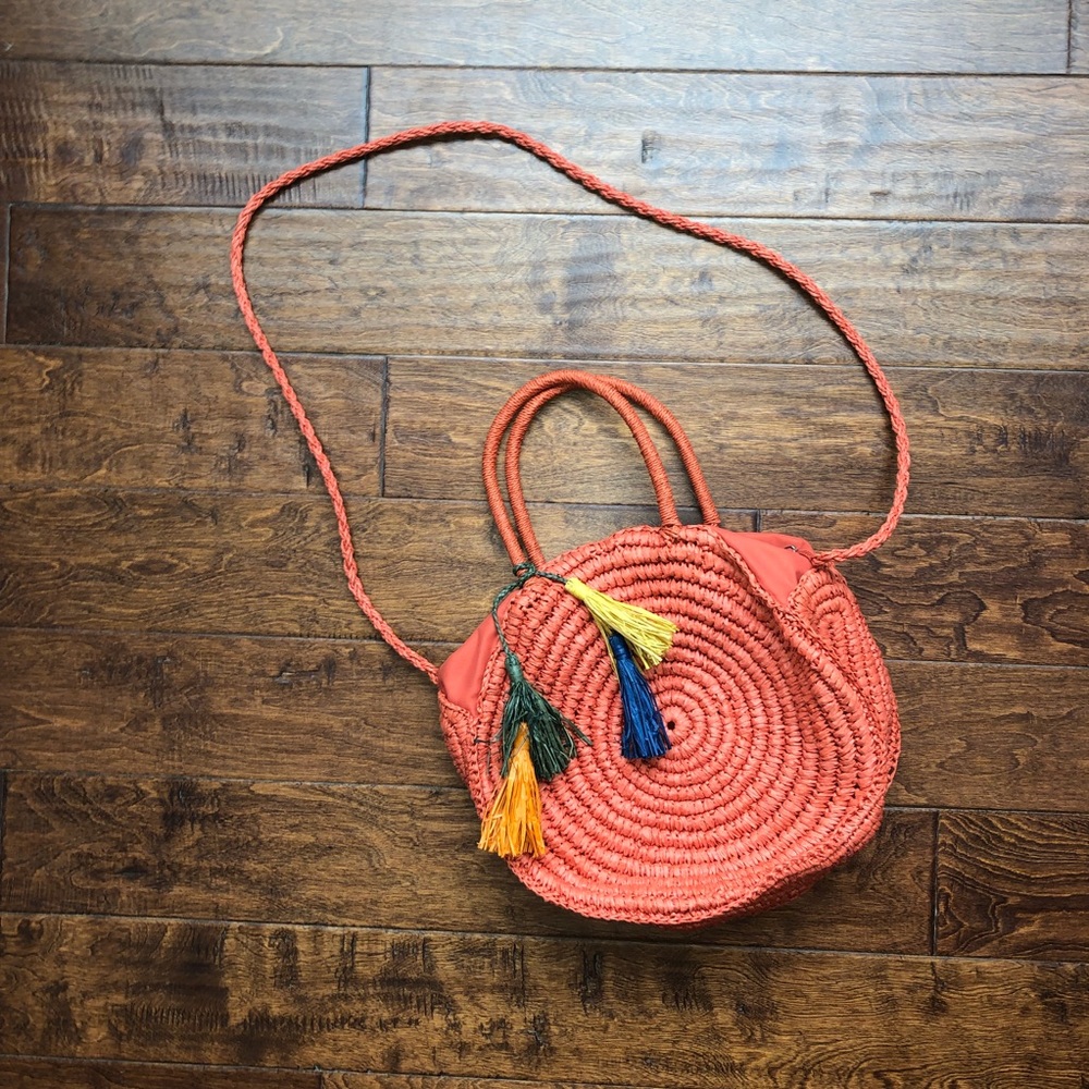 NWOT Straw Studios // Circle straw tote